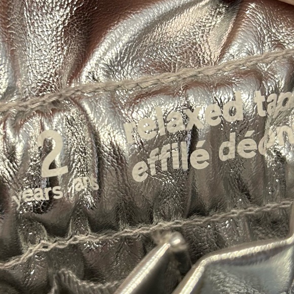 Gap Toddler Just Like Mom Jeans Metallic Silver - Picture 6 of 8